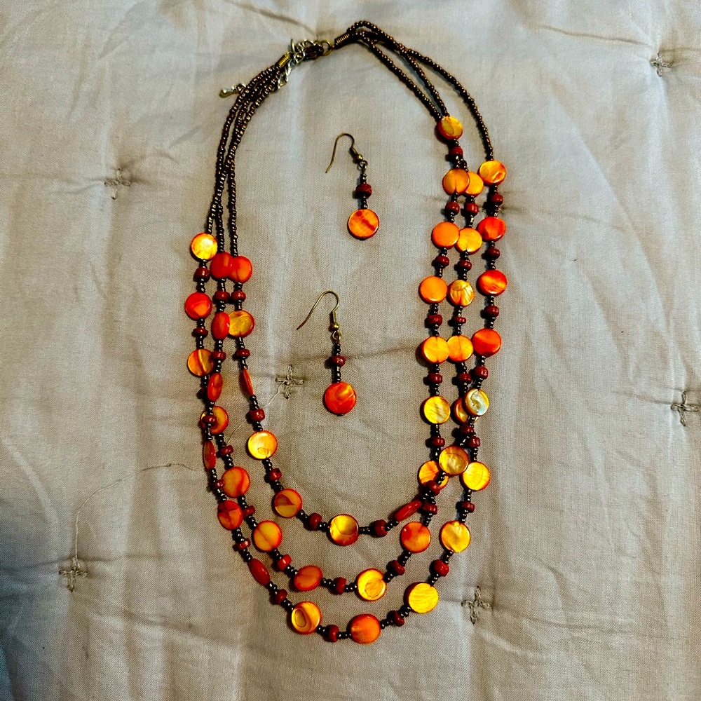 Stone like necklace earring set